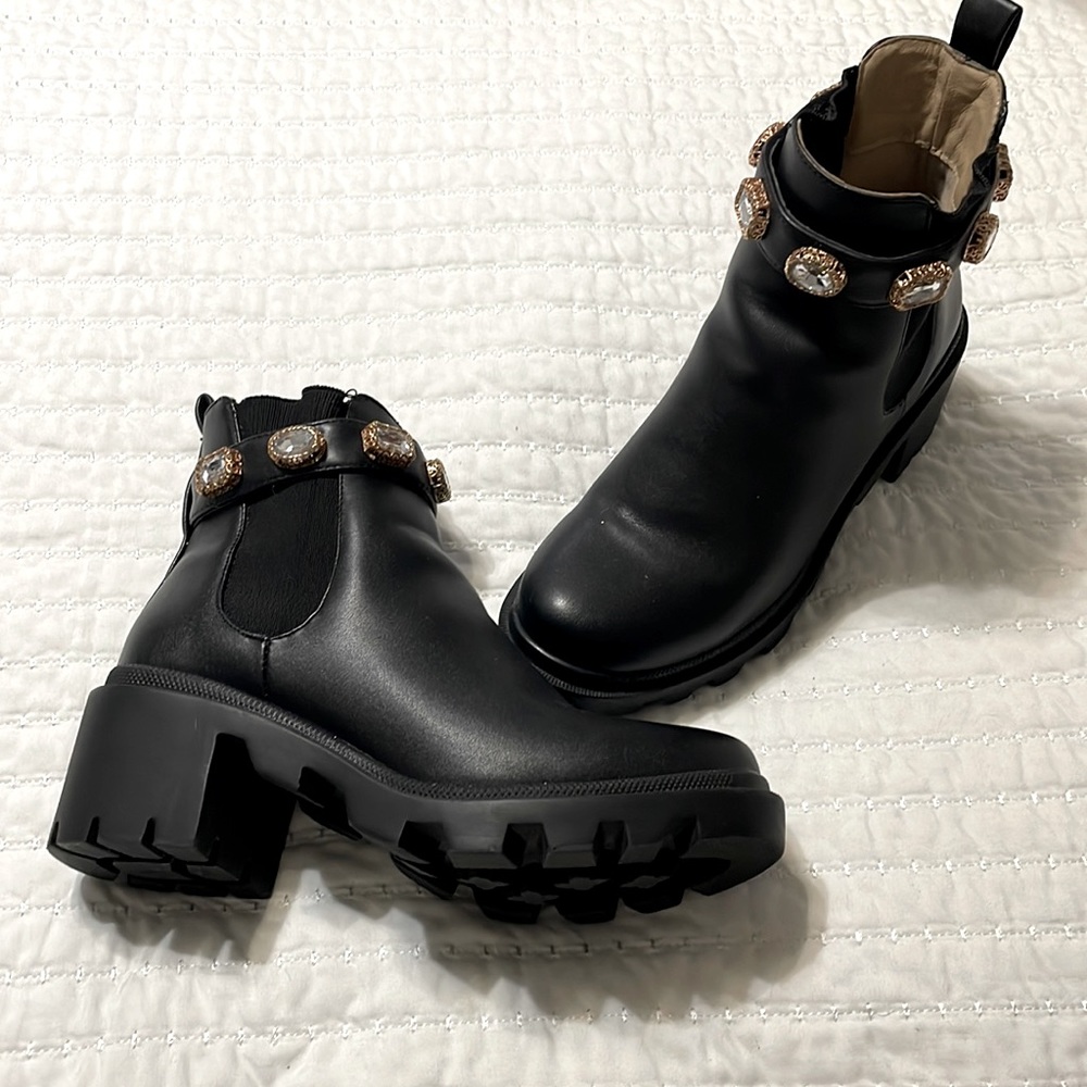 Steve Madden booties with removable jewel strap